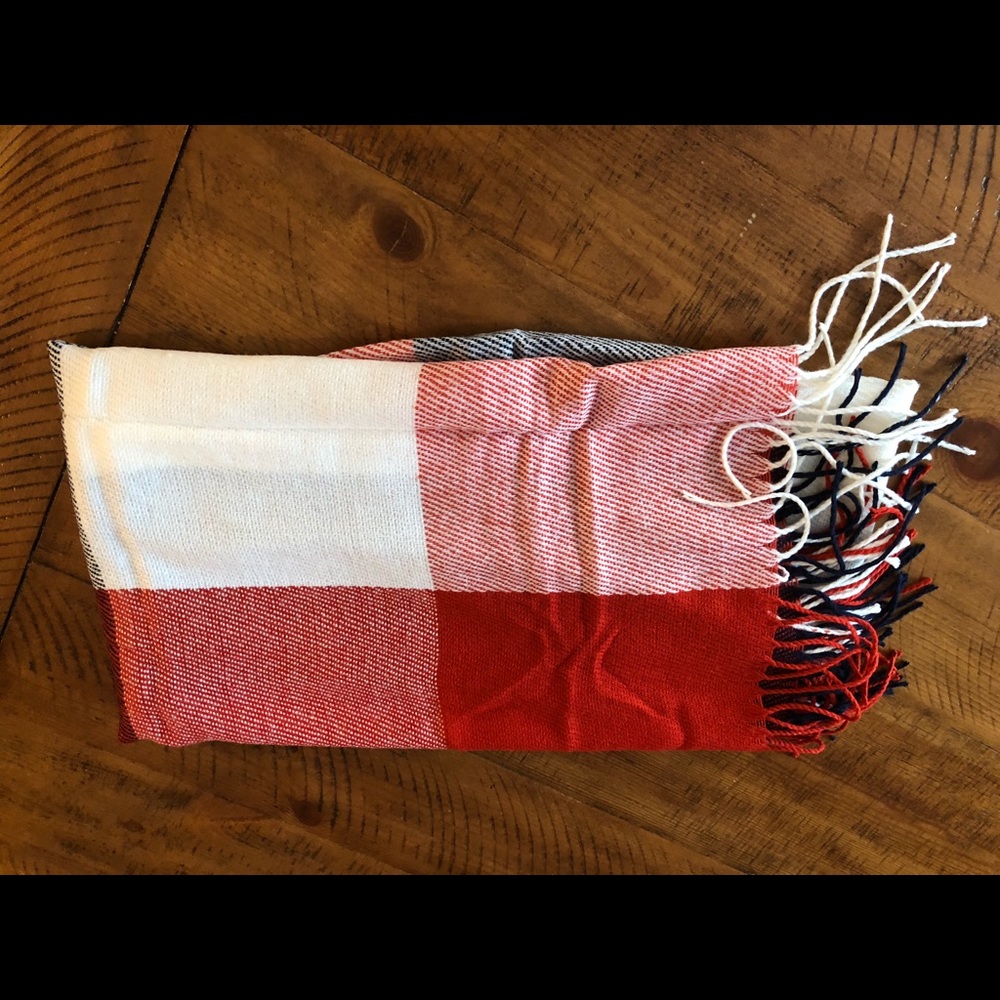 Scarf - Picture 5 of 5